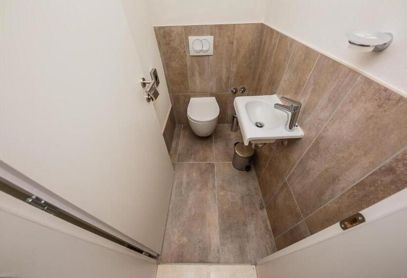 Family Suite, Medena Budget