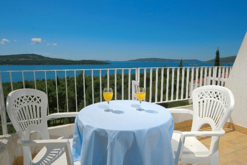 Семейный Номер Вид на Море, Medena Budget