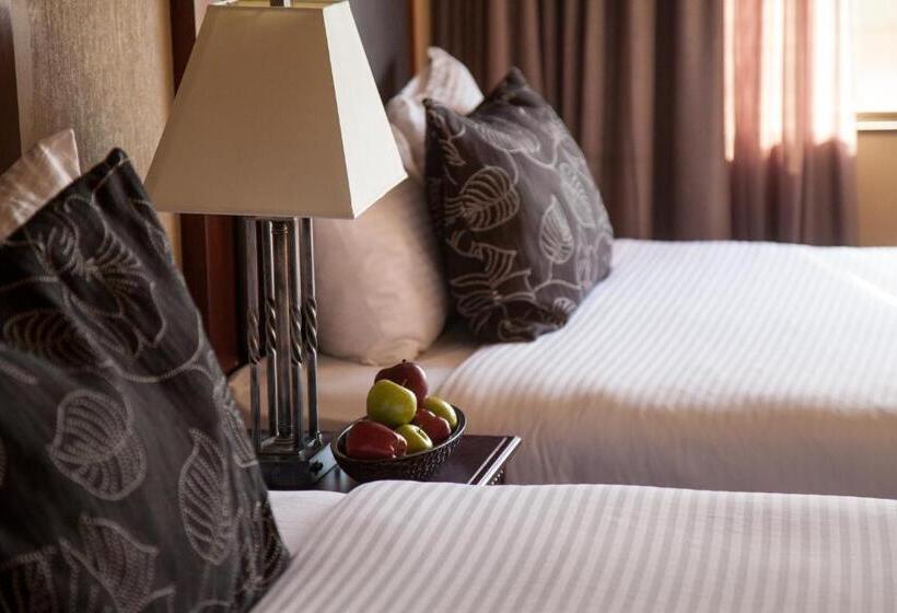 اتاق استاندارد, Medicine Hat Lodge, Trademark Collection By Wyndham