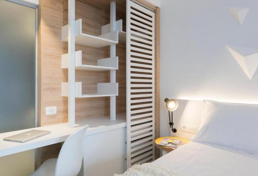 סוויטת ג'וניור עם נוף לפארק, Pharos Hvar