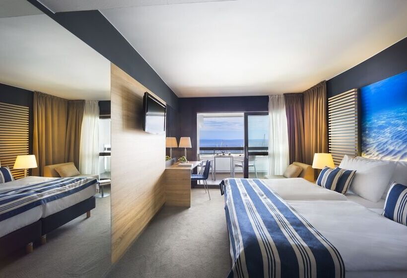 高级海景房, Admiral   Liburnia