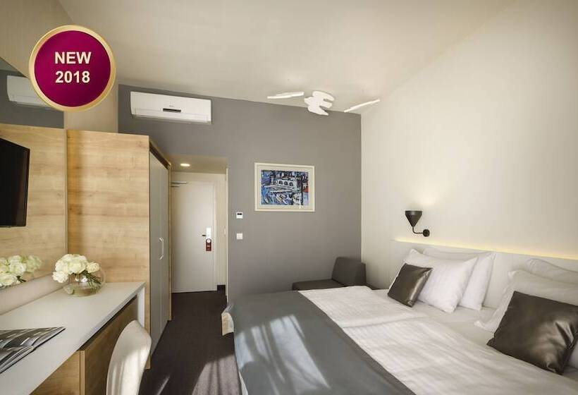 オーシャンビューのプレミアムルーム。, Remisens Hotel Albatros All Inclusive