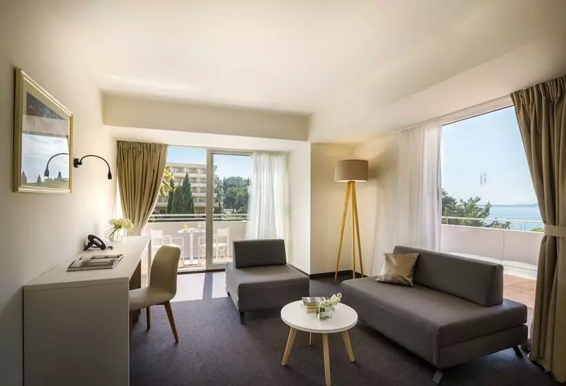 سوئیت کلاسیک, Remisens Hotel Albatros All Inclusive