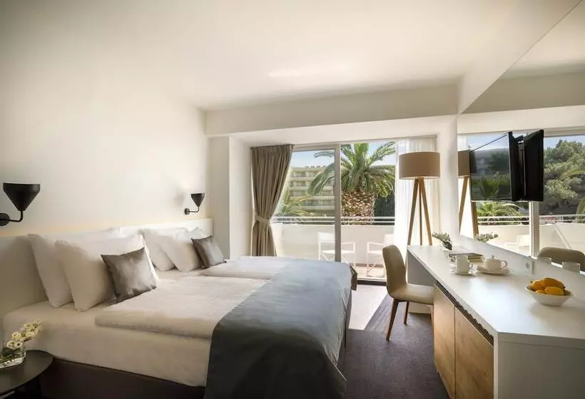 سوئیت کلاسیک, Remisens Hotel Albatros All Inclusive