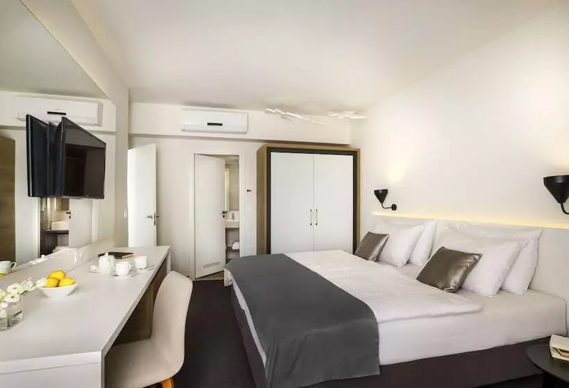 سوئیت کلاسیک, Remisens Hotel Albatros All Inclusive