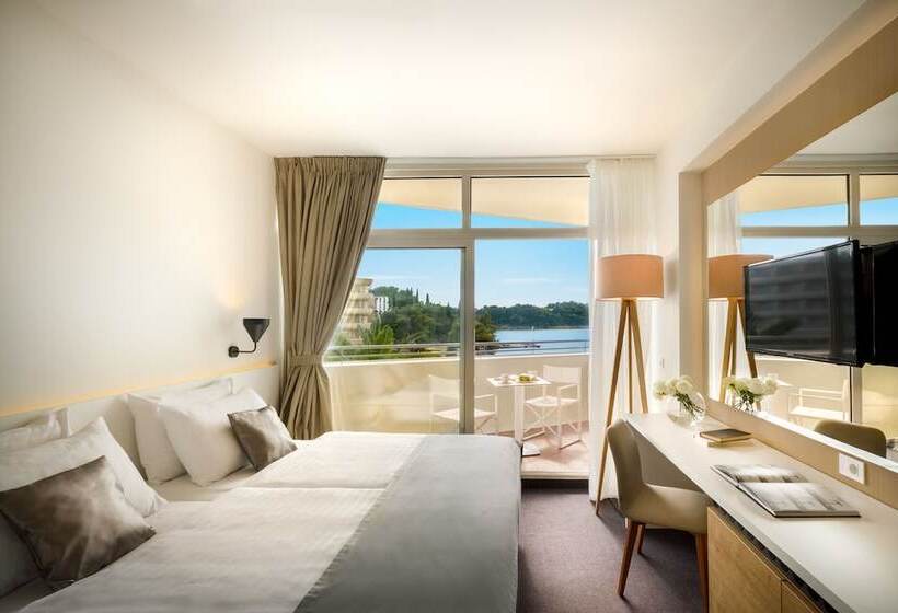 발코니가 있는 바다 전망 수피리어 룸, Remisens Hotel Albatros All Inclusive