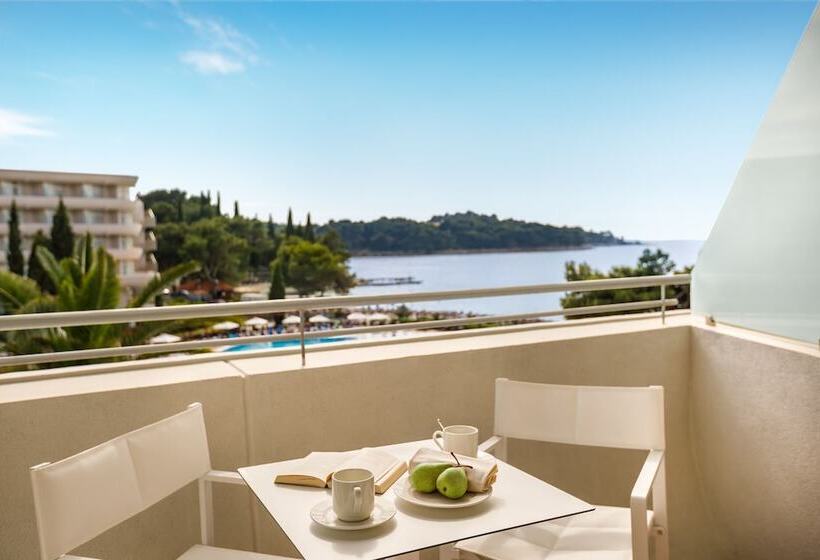 발코니가 있는 바다 전망 수피리어 룸, Remisens Hotel Albatros All Inclusive