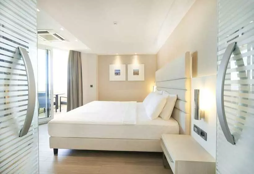 片側に海が見えるデラックスルーム, Rmh Lopud Lafodia Resort & Wellness