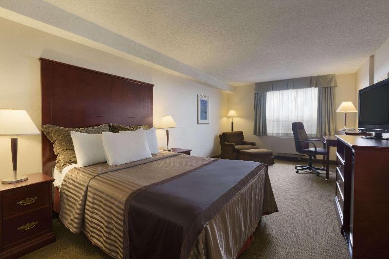 غرفة بيزنس, Travelodge Hotel By Wyndham Vancouver Airport
