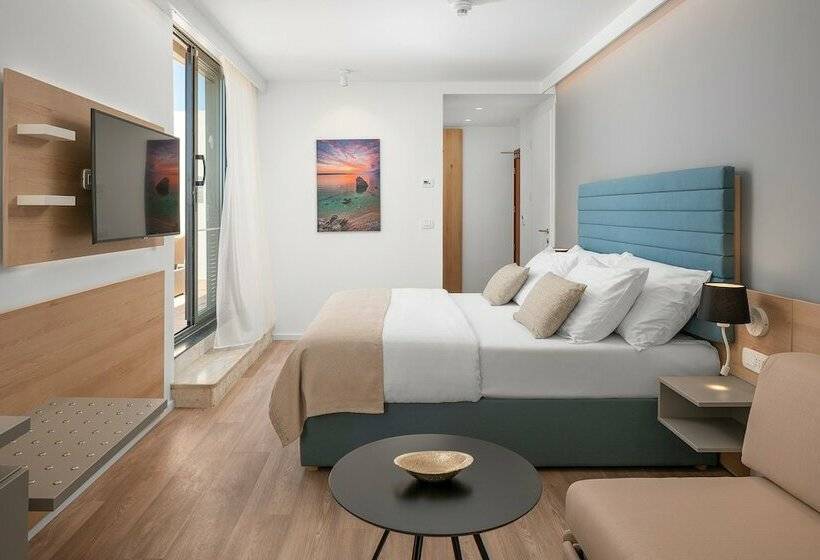 オーシャンビュースーペリアールーム, Valamar Meteor