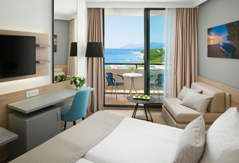 サイドシービュースーペリアールーム, Valamar Meteor