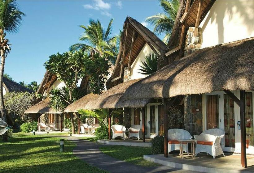 بانگلوی استاندارد, La Pirogue Mauritius