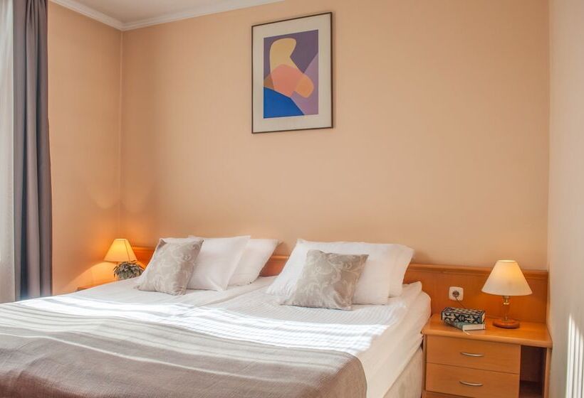 اتاق استاندارد, Mrak Superior