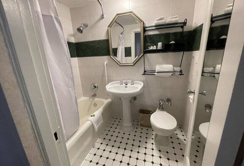 ２ダブルベッドのスタンダードルーム, Crowne Plaza Hotel Niagara Falls/falls View, An Ihg