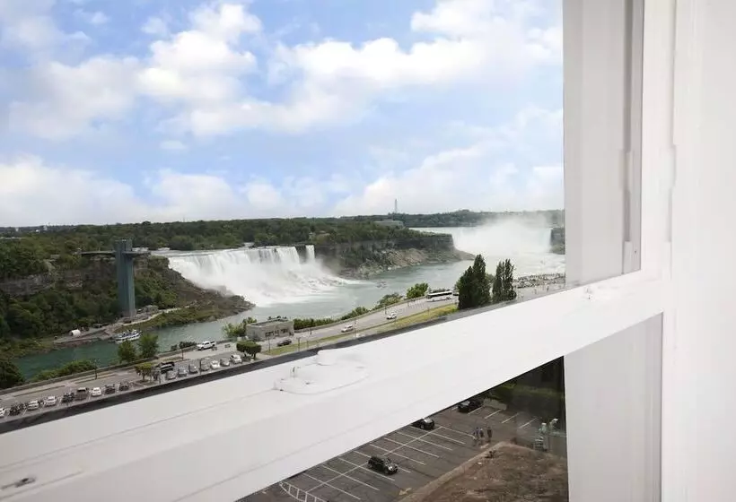 ２ダブルベッドのスタンダードルーム, Crowne Plaza Hotel Niagara Falls/falls View, An Ihg