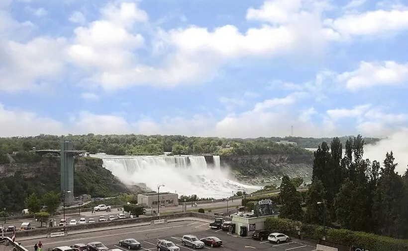２ダブルベッドのスタンダードルーム, Crowne Plaza Hotel Niagara Falls/falls View, An Ihg