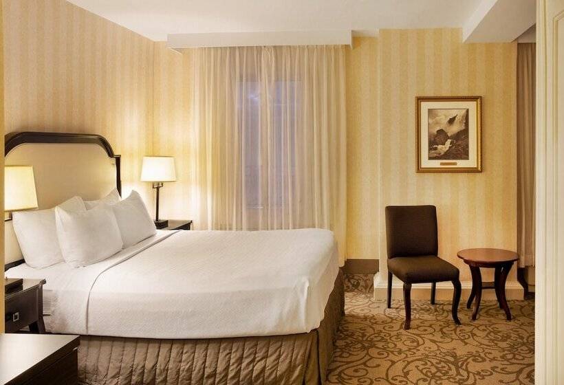 ダブルベッドスタンダードルーム, Crowne Plaza Hotel Niagara Falls/falls View, An Ihg