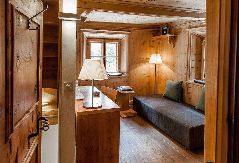 Классический Номер, Engadiner Boutique Hotel Guardaval