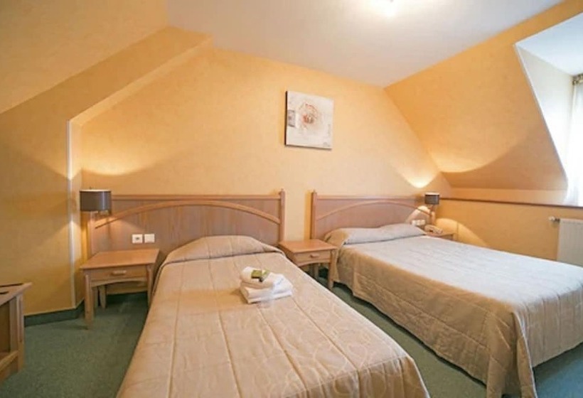 חדר קומפורט לשלושה, Beau Rivage