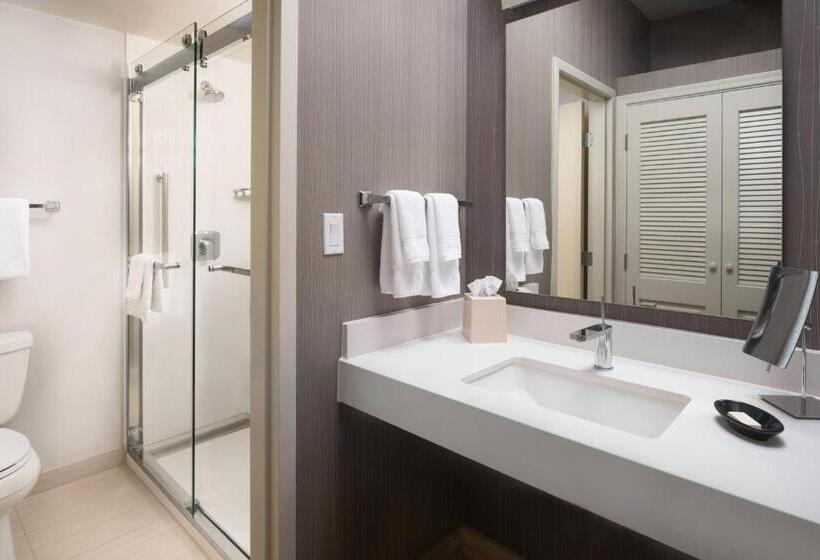 Люкс Кровать Кинг, Courtyard By Marriott Phoenix Mesa
