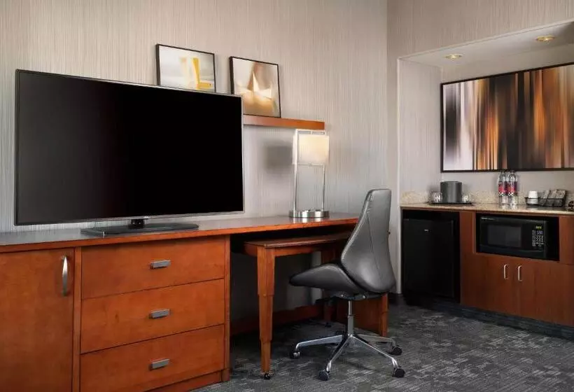 キングサイズベッドのスイートルーム, Courtyard By Marriott Phoenix Mesa
