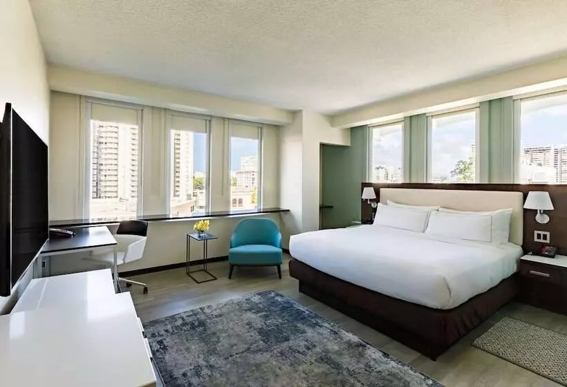 身障者適用キングサイズベッドルーム, Doubletree By Hilton San Juan