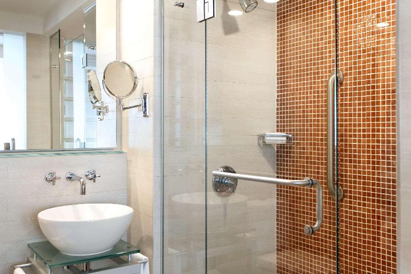 اتاق استاندارد با تخت بزرگ, Doubletree By Hilton San Juan