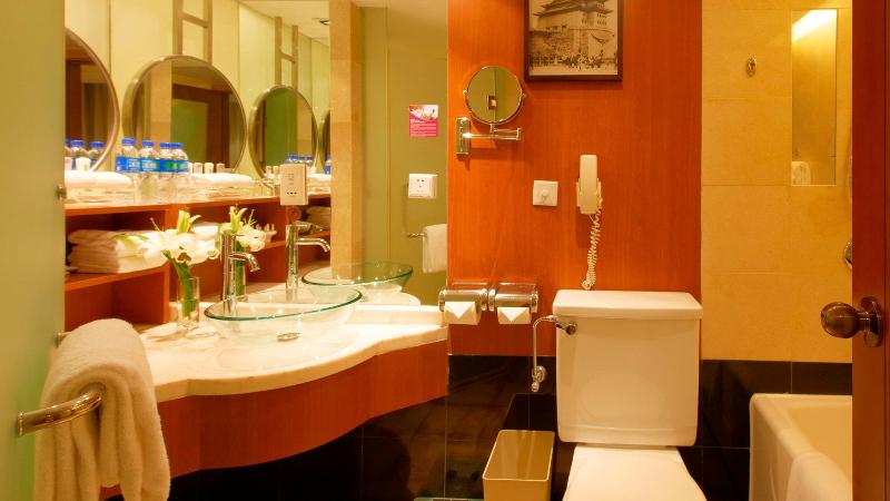 Pokój Premium, Guo Ji Yi Yuan