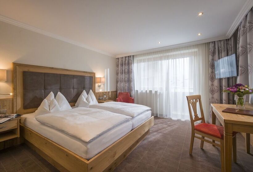 豪华房间, Jakobwirt