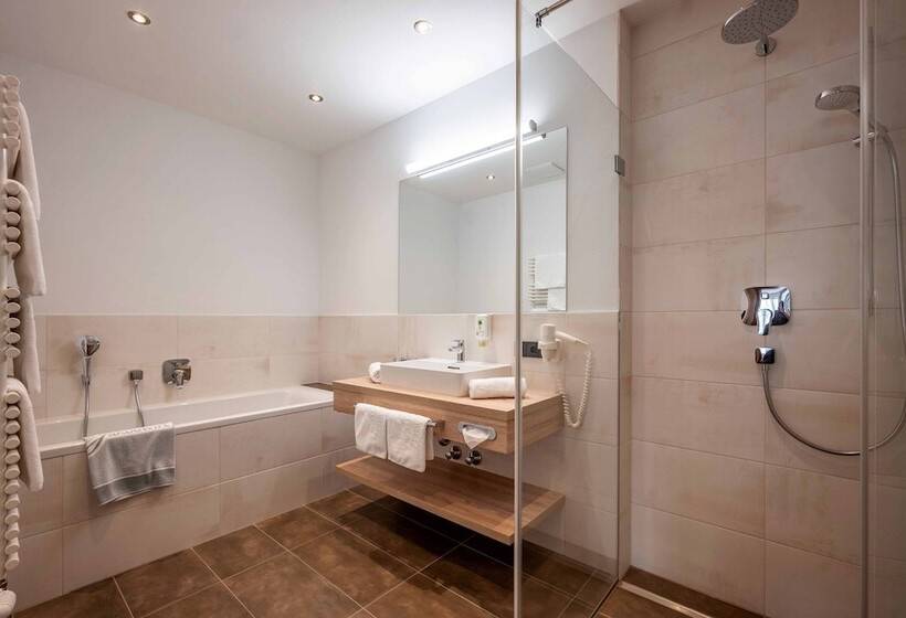 家庭间, Jakobwirt