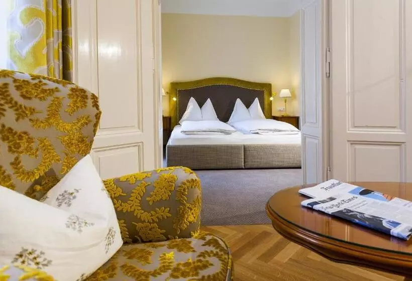 اتاق داخلی دلوکس, Parkhotel Graz Traditional Luxury
