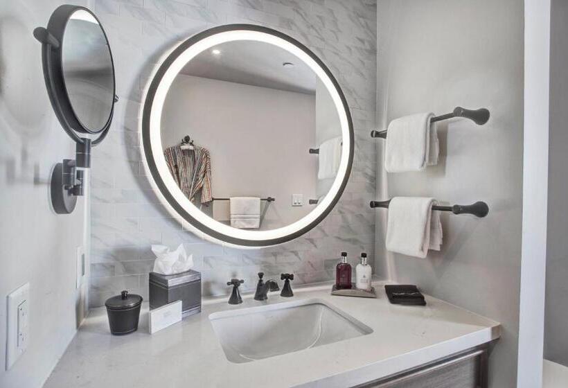 جناح سرير كينج, Paso Del Norte, Autograph Collection