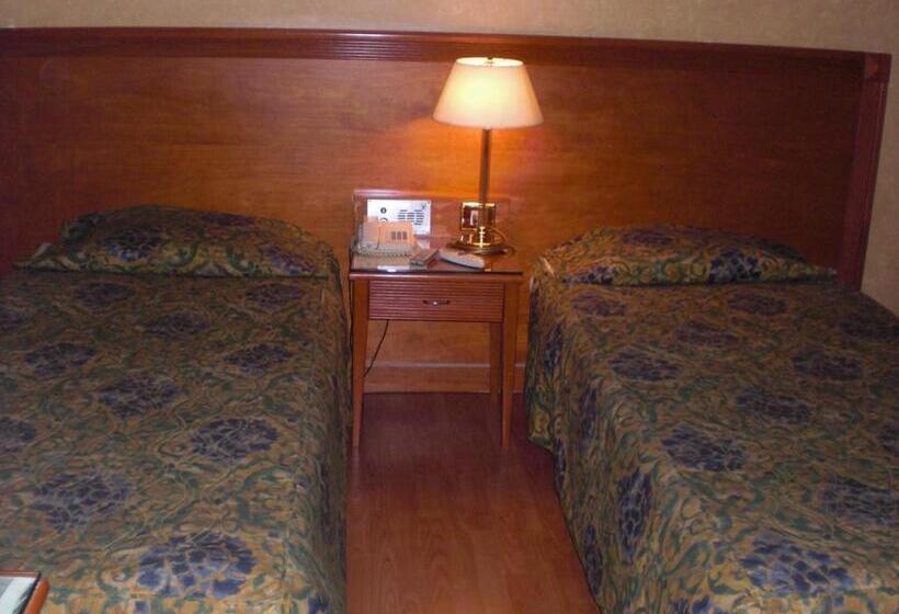 スタンダードトリプルルーム, Philippe Luxor