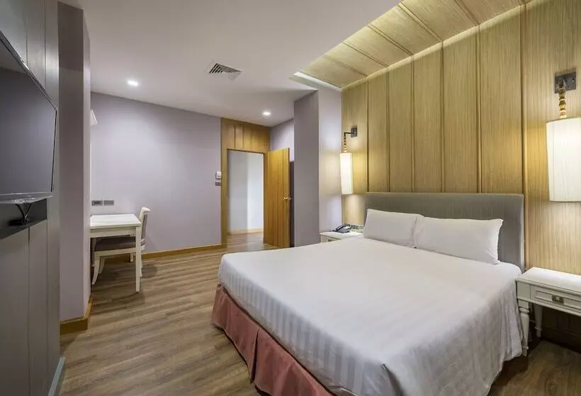 سوئیت 2 خوابه, Royal Rattanakosin Hotel Sha Plus