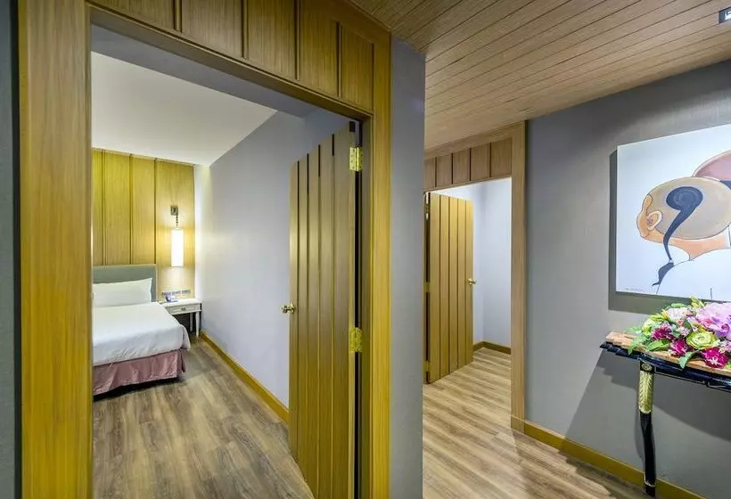 سوئیت 2 خوابه, Royal Rattanakosin Hotel Sha Plus