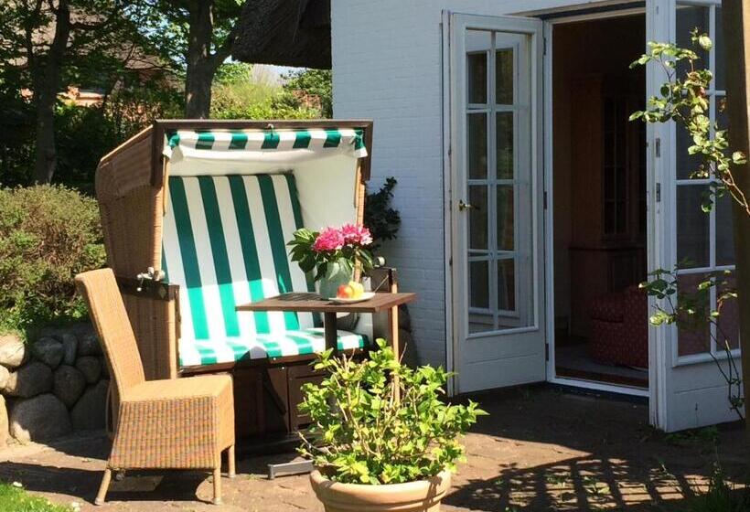 Полулюкс Одноместный с Террасой, Seiler Hof Keitum Garni