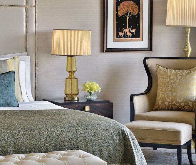 جناح كلوب, Taj Mahal, New Delhi