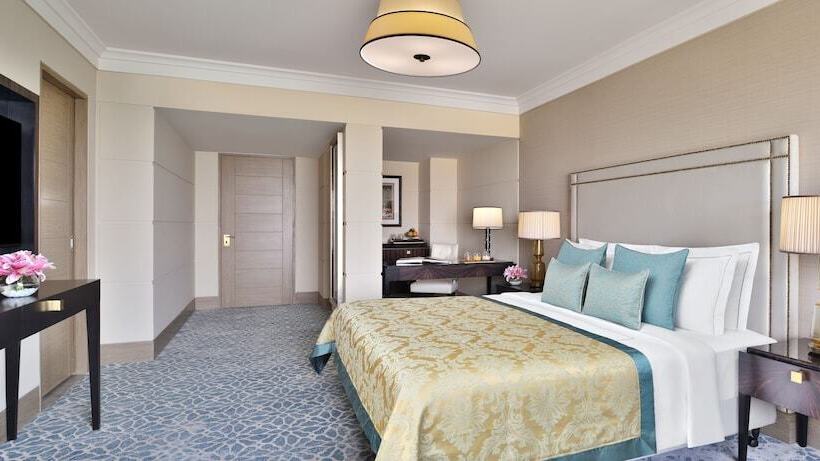 غرفة كلوب, Taj Mahal, New Delhi