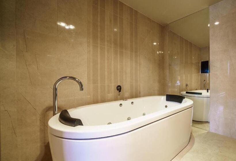 이그제큐티브 스위트, Arkaba