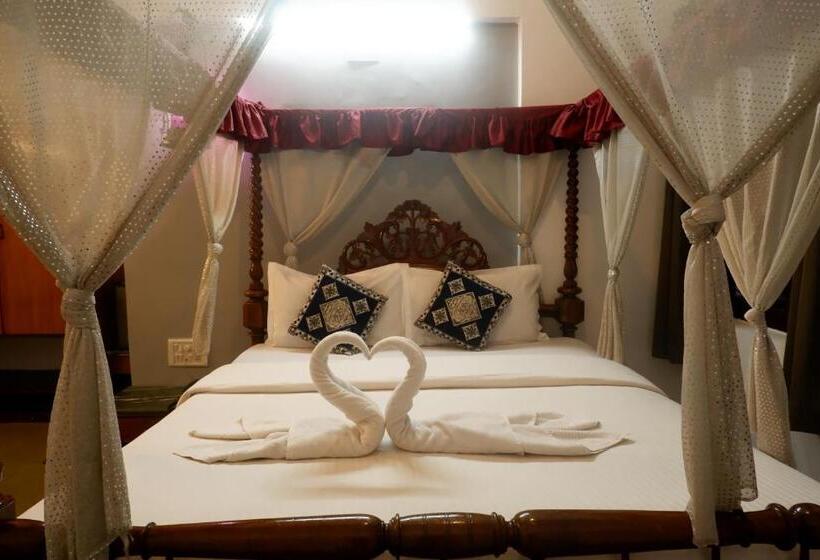 디럭스 룸, Falcon Resorts By Dia Hotels