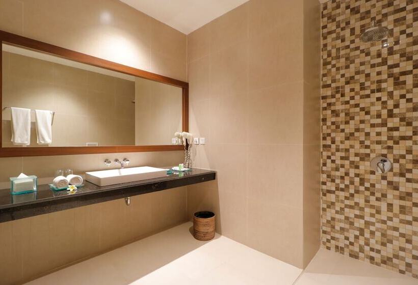 디럭스 룸, Adi Dharma Hotel Legian