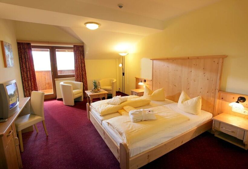 Номер Стандарт с Балконом, Alpenhof Brixen