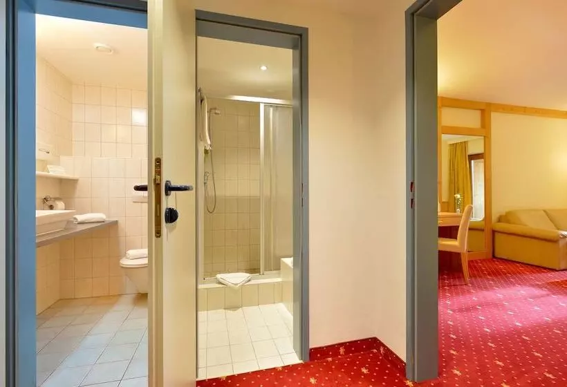 バルコニー付きスタンダードルーム, Alpenhof Brixen