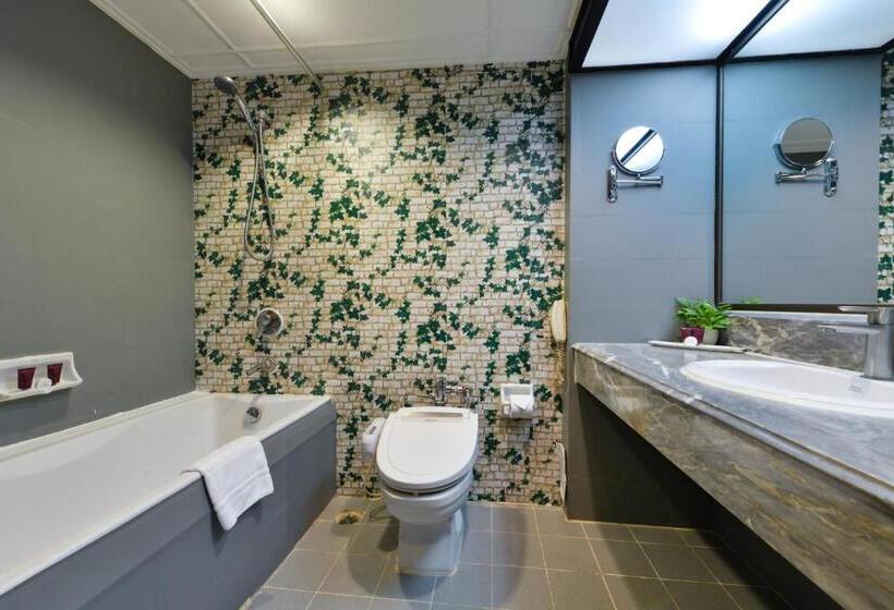 اتاق سوپریور, Arawana Regency Park Sukhumvit