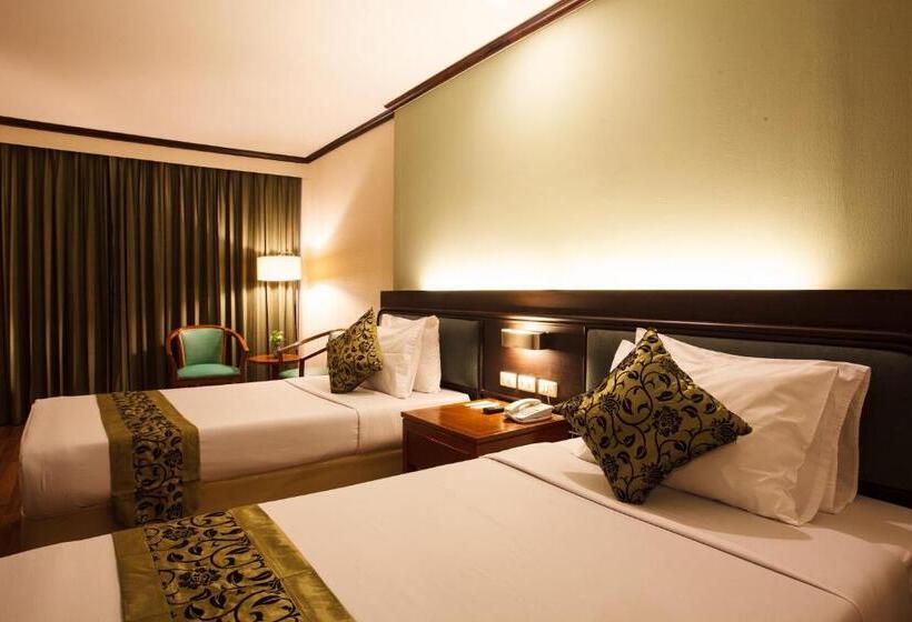 اتاق پرمیوم, Arawana Regency Park Sukhumvit