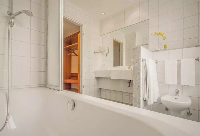 スイート, Best Western Plus Hotel Excelsior