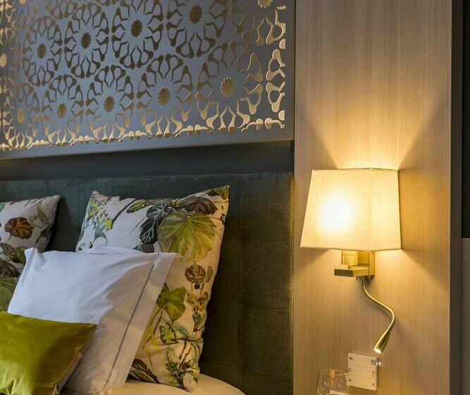 Полулюкс, Estrela de Fatima