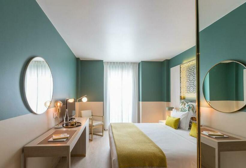 Номер Deluxe, Estrela de Fatima