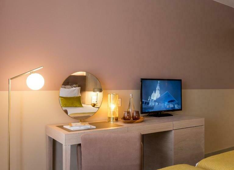 Номер Deluxe, Estrela de Fatima