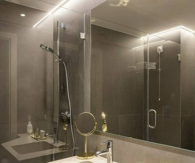 Номер Deluxe, Estrela de Fatima